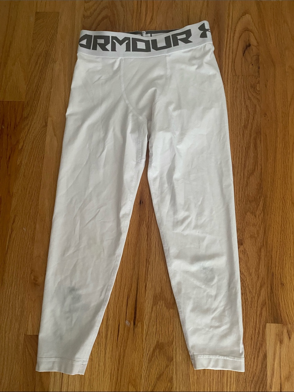 Under Armour Boys XL White Compression Cropped 3/4 Tights Leggings Knickers
